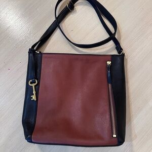 Fossil Tara crossbody in refined pebble leather